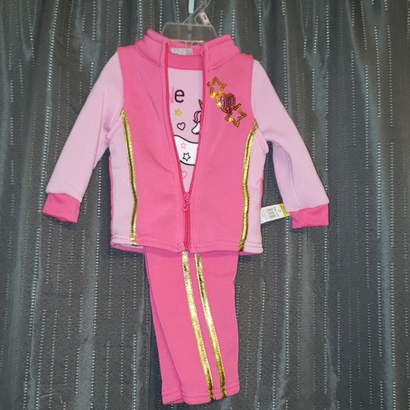NWT Girls sweat suit with vest